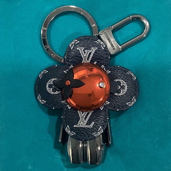 Louis Vuitton Accessories - LOUIS VUITTON CHARM Bag charm vivienne kenkenjp Pop-up Exclusive
